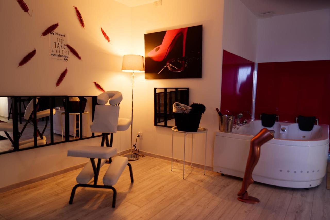 Suite Les Folies Douces & Spa By Nancyintimelounge Exterior photo